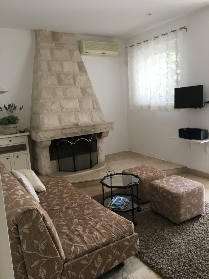 Apartment Get Supetar Luaran gambar